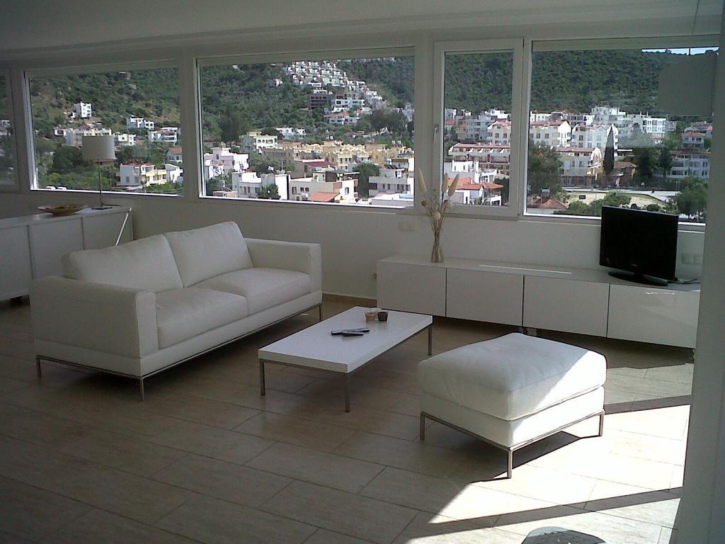 Marina View Residence Gulluk Buitenkant foto