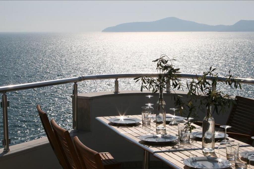 Marina View Residence Gulluk Buitenkant foto