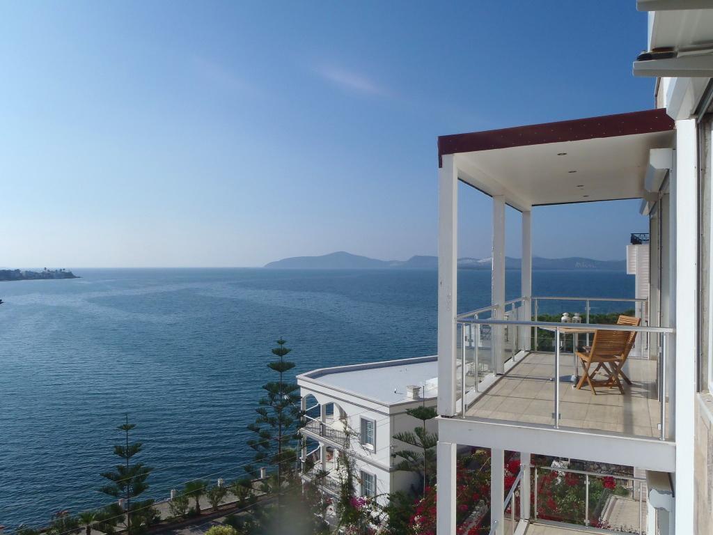 Marina View Residence Gulluk Buitenkant foto